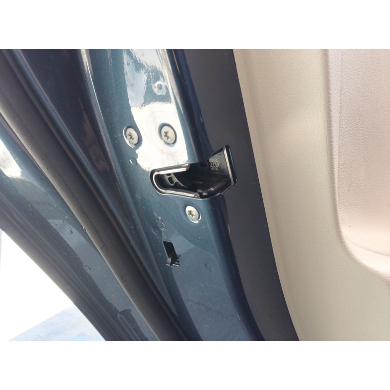 Recambio de cerradura puerta trasera izquierda para mercedes-benz cla-klasse (bm 118) cla 180 (118.384) referencia OEM IAM   