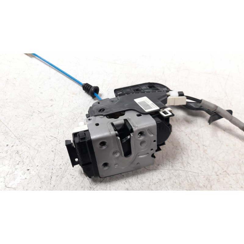 Recambio de cerradura puerta delantera izquierda para mercedes-benz clase b (w246) b 200 cdi be (246.201) referencia OEM IAM A16