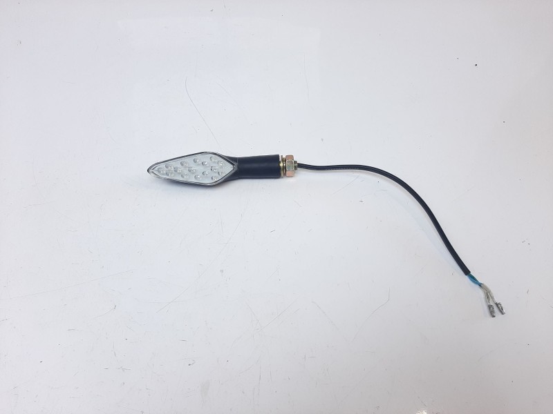 Recambio de piloto delantero derecho para zontes motorcycles zt125 zt 125-u referencia OEM IAM 117030006400  