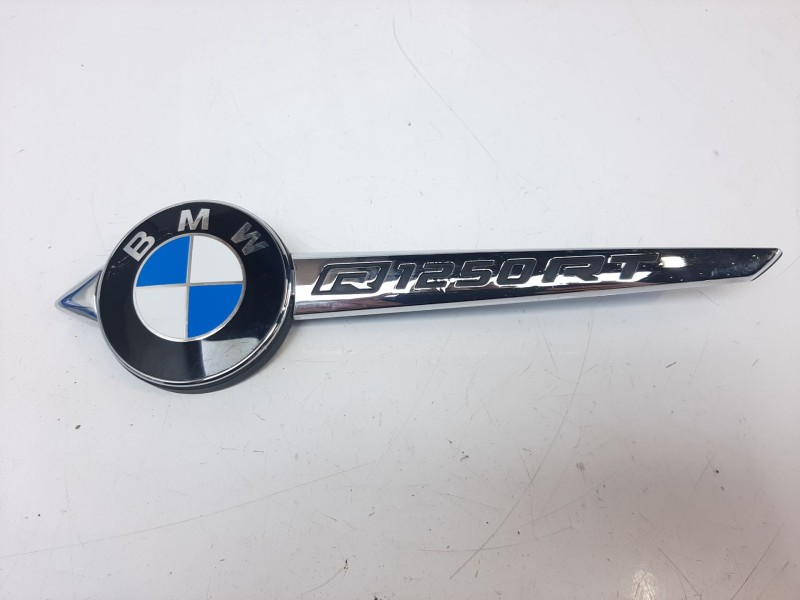 Recambio de moldura para bmw r 1250 rt r 1250 rt referencia OEM IAM 46638382824  