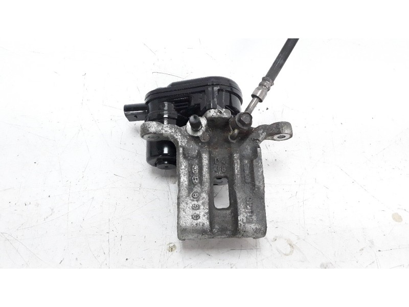 Recambio de pinza de freno trasera derecha para hyundai kona referencia OEM IAM G358237700  