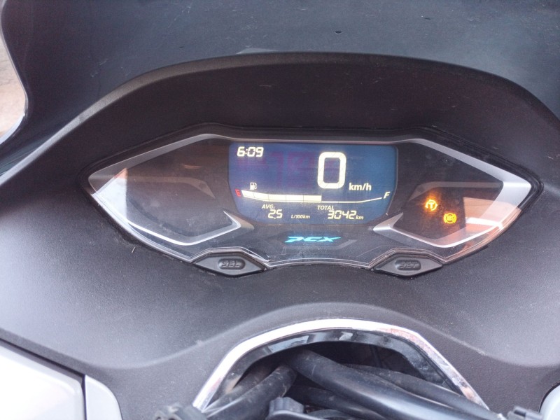 honda pcx del año 2024