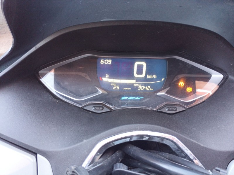 honda pcx del año 2024