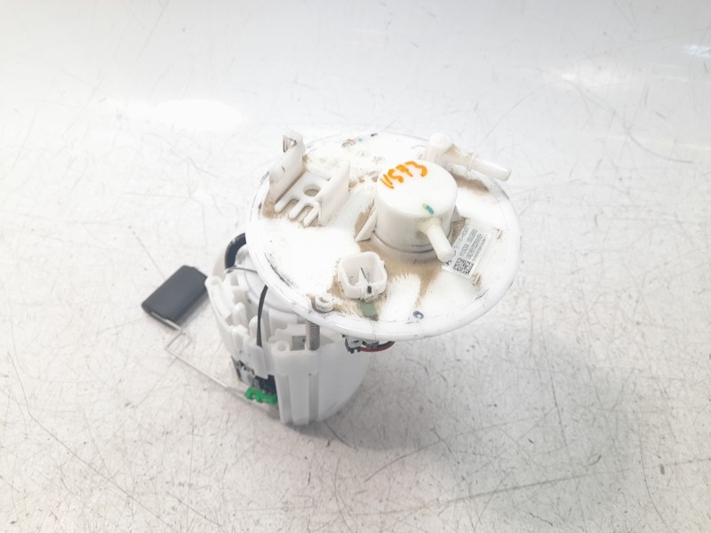 Recambio de bomba combustible para kia stonic (ybcuv) 1.2 cat referencia OEM IAM 31110H8300  
