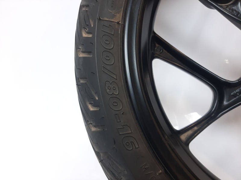 Recambio de llanta delantera para piaggio (vespa) piaggio medley 125 medley 125ie iget referencia OEM IAM 5A0006175  