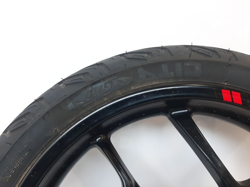 Recambio de llanta delantera para piaggio (vespa) piaggio medley 125 medley 125ie iget referencia OEM IAM 5A0006175  