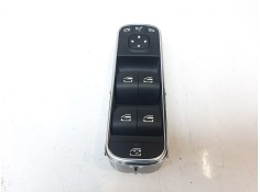 MANDO ELEVALUNAS DELANTERO IZQUIERDO A1679059803 A1679059803 