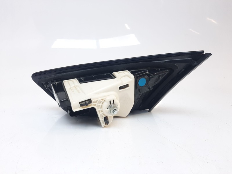 Recambio de piloto trasero izquierdo interior para maserati ghibli iii (m157) 3.0 referencia OEM IAM 6701596980 6701596980 