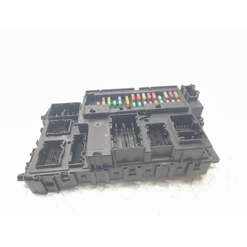 Recambio de caja reles / fusibles para ford mondeo lim. 2.0 cat híbrido referencia OEM IAM JU5T15604BFG A2C763534040000 