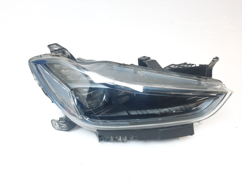 Recambio de faro derecho para maserati ghibli iii (m157) 3.0 referencia OEM IAM 670106166 670106166 