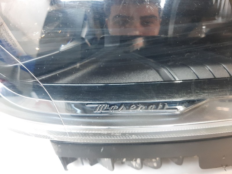 Recambio de faro derecho para maserati ghibli iii (m157) 3.0 referencia OEM IAM 670106166 670106166 