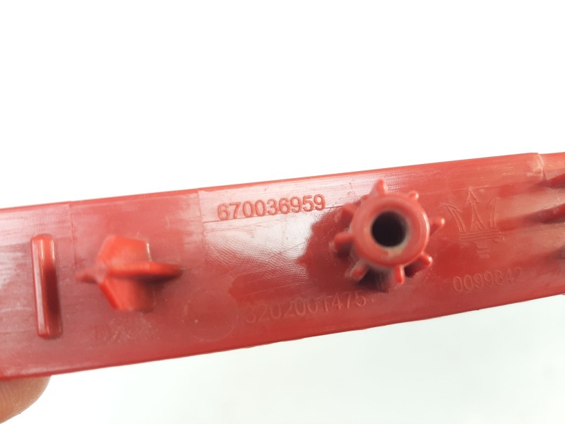 Recambio de piloto trasero derecho paragolpes para maserati ghibli iii (m157) 3.0 referencia OEM IAM 670036959 670036959 