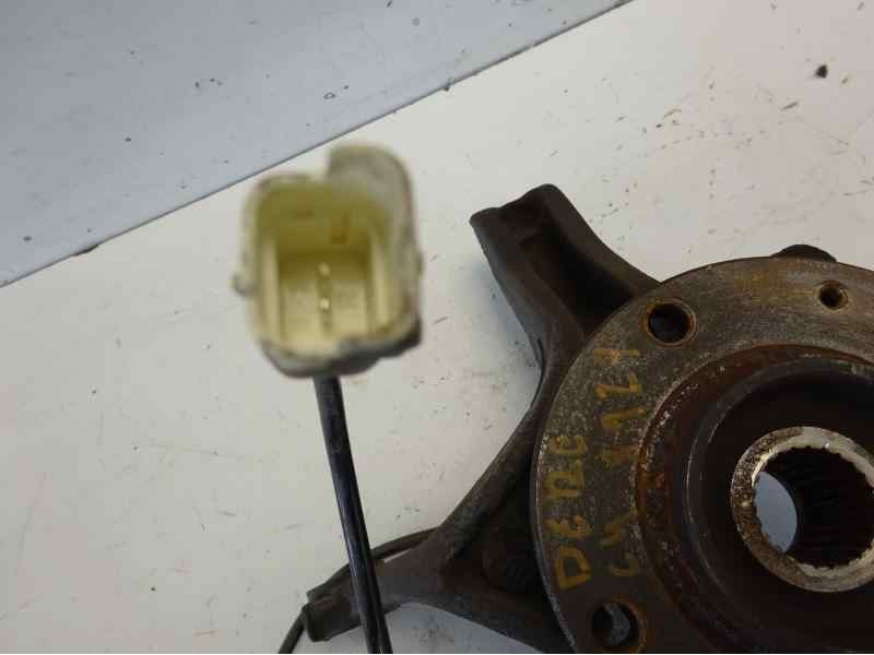 Recambio de mangueta delantera derecha para citroen c4 berlina collection referencia OEM IAM 364796  