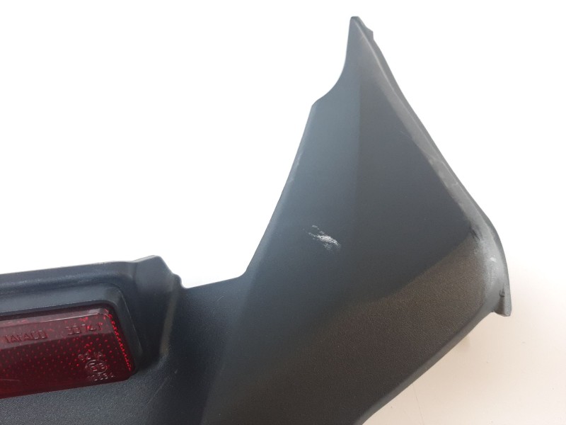 Recambio de moldura para honda pcx 125 pcx 125 referencia OEM IAM 80115K1ZJ100  