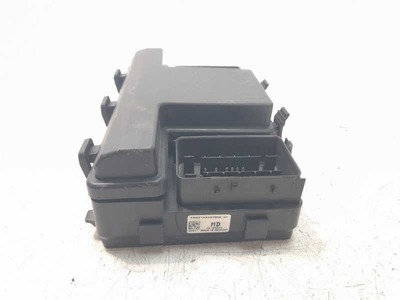 Recambio de caja reles / fusibles para ford mondeo lim. 2.0 cat híbrido referencia OEM IAM FG9T14A067MD  