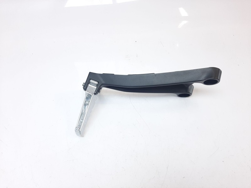 Recambio de estribera izquierda para yamaha mt-07 mt-07 referencia OEM IAM B7N2743100 B7N2743100 