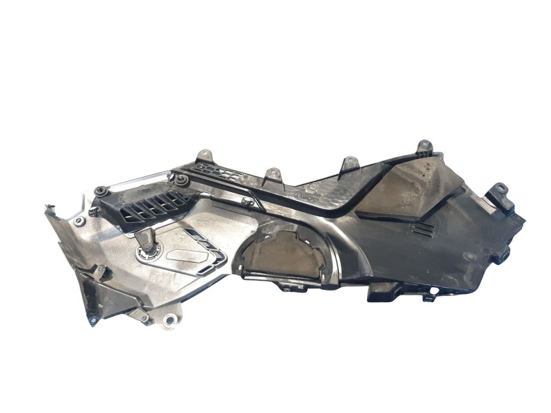 Recambio de moldura para honda forza nss 750 referencia OEM IAM 64650MKVD00ZA  