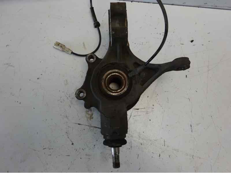 Recambio de mangueta delantera derecha para citroen c4 berlina collection referencia OEM IAM 364796  