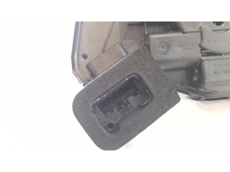 Recambio de cerradura puerta trasera derecha para seat ateca (khp) style xm referencia OEM IAM 5TA839016Q  