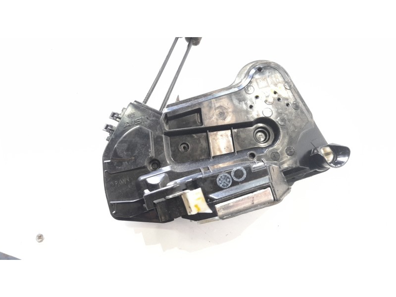 Recambio de cerradura puerta delantera izquierda para toyota corolla (e21) hybrid active referencia OEM IAM 6904002491  