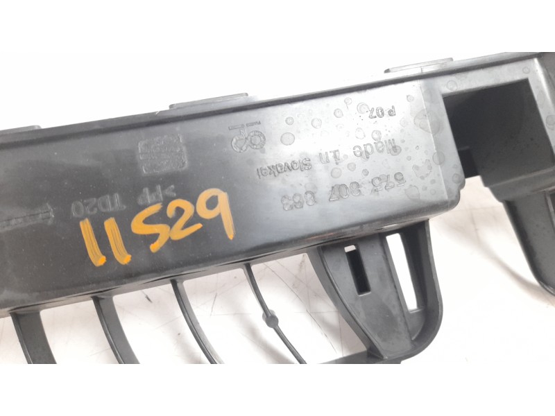 Recambio de moldura para seat ateca (kh7) 1.0 tsi referencia OEM IAM 575807863  