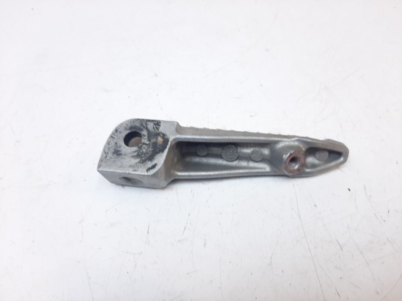 Recambio de estribera derecha para yamaha mt -07 referencia OEM IAM B7N274410000 B7N274410000 