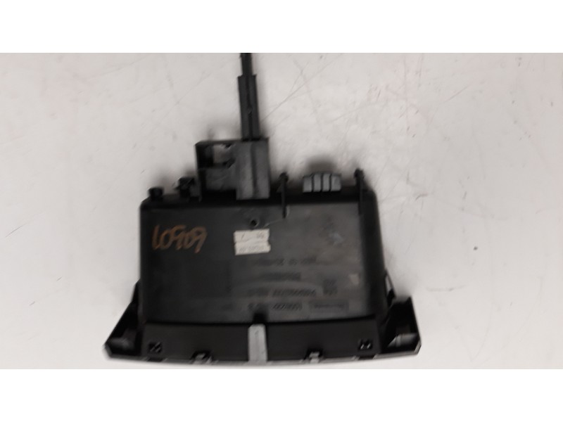 Recambio de guantera para peugeot 308 1.6 16v referencia OEM IAM 9659920777  