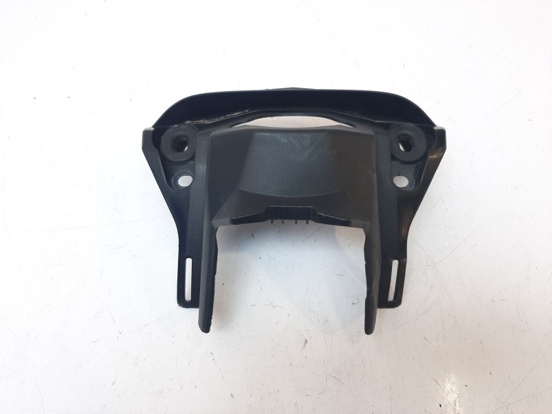 Recambio de moldura para honda cb 650r referencia OEM IAM 17575MKND500 17575MKND50 