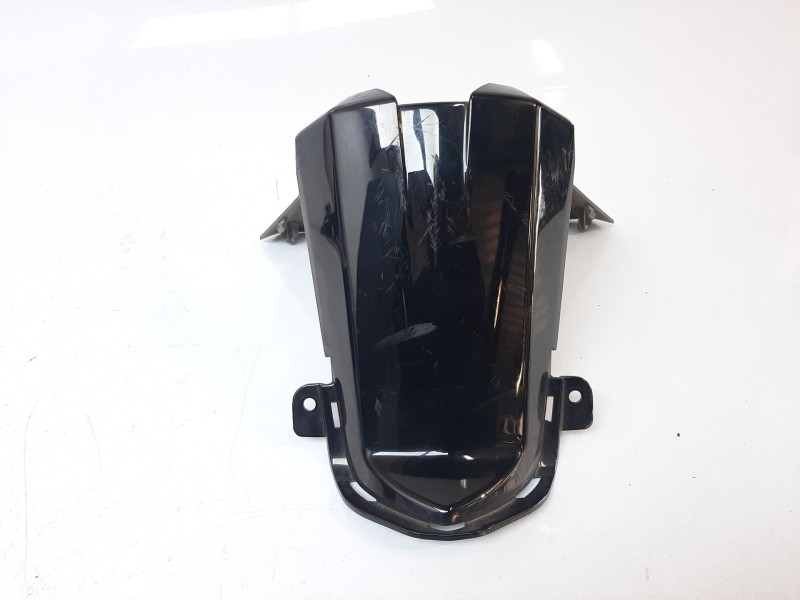 Recambio de moldura para kymco ak550 referencia OEM IAM 81151LGC6E000 81151LGC6E000 