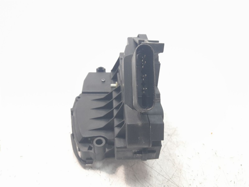 Recambio de cerradura puerta delantera derecha para ford mondeo lim. 2.0 cat híbrido referencia OEM IAM BM5AA21812BH  CRDFRD6073