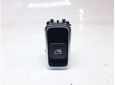 MANDO ELEVALUNAS DELANTERO DERECHO A1679050201 A1679050201 