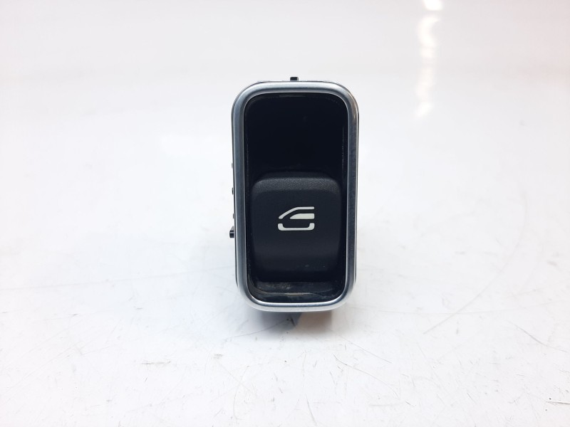 Recambio de mando elevalunas trasero derecho para mercedes-benz clase gla (bm 247) gla 200 (247.787) referencia OEM IAM A1679050