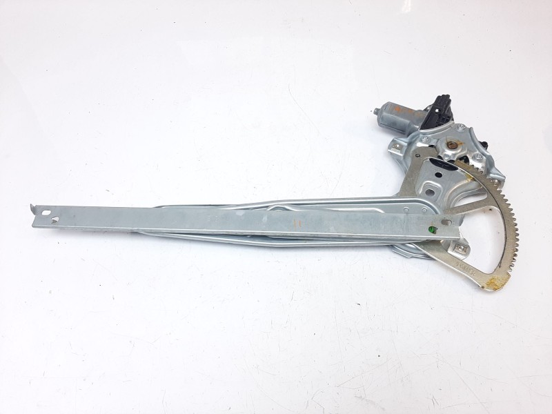 Recambio de elevalunas delantero derecho para toyota yaris hybrid feel referencia OEM IAM 698100D300 698100D300 