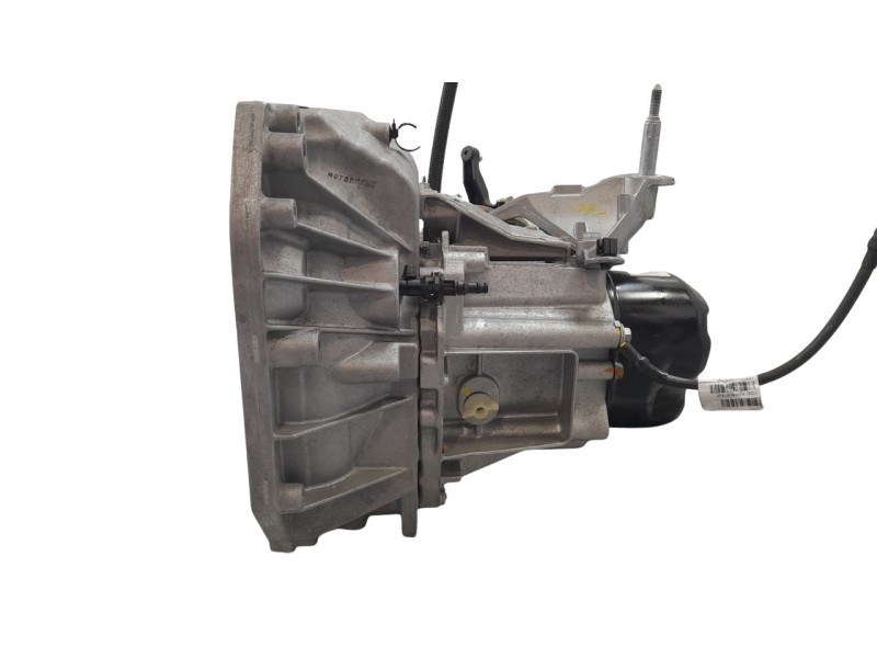 Recambio de caja cambios para dacia sandero iii expression referencia OEM IAM JH3928 320100777R 