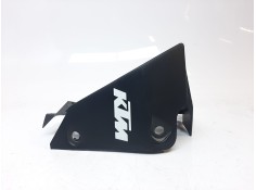 Recambio de moldura para ktm 125 duke 125 duke referencia OEM IAM 94108020000C1  