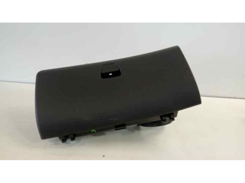 Recambio de guantera para citroen c1 feel edition referencia OEM IAM 555500H010 555520H010 