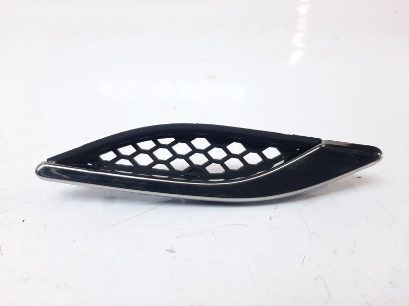 Recambio de moldura para maserati ghibli iii (m157) 3.0 referencia OEM IAM 670028905 670028905 