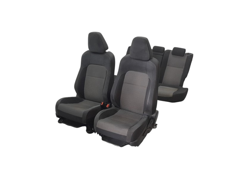 Recambio de juego asientos completo para toyota auris touring sports (e18) hybrid active business plus referencia OEM IAM 710720