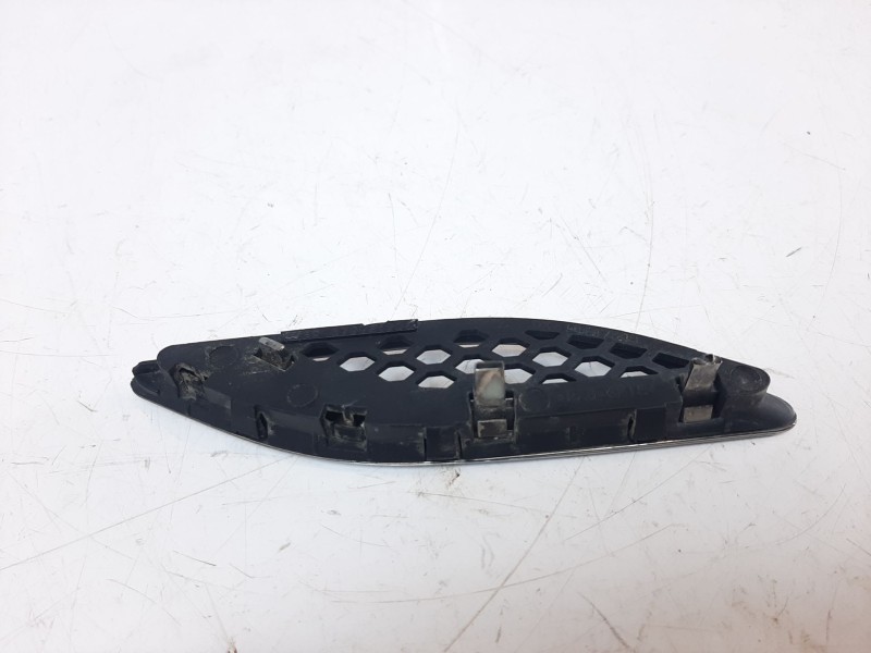 Recambio de moldura para maserati ghibli iii (m157) 3.0 referencia OEM IAM 670028905 670028905 