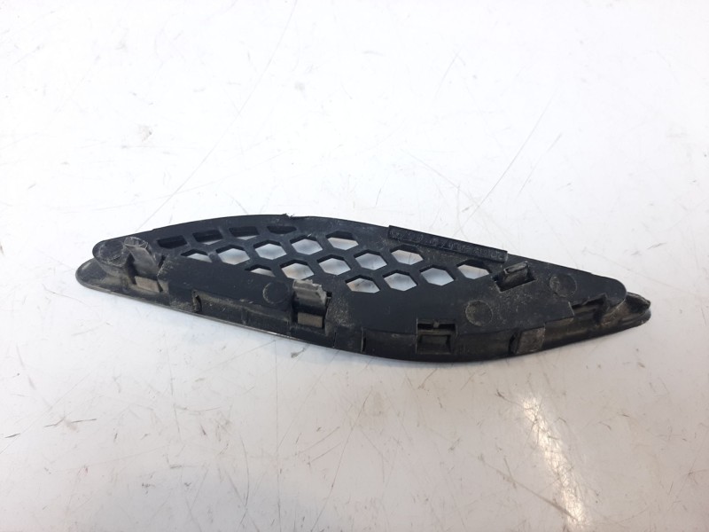 Recambio de moldura para maserati ghibli iii (m157) 3.0 referencia OEM IAM 670028906 670028906 