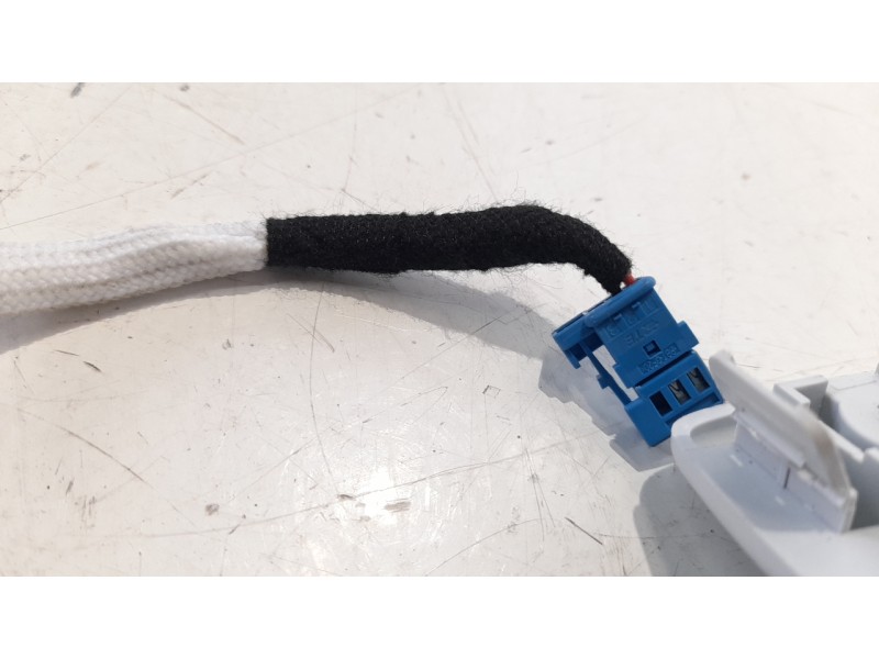 Recambio de parasol izquierdo para peugeot 508 hybrid 180 allure referencia OEM IAM 98173686ZD  