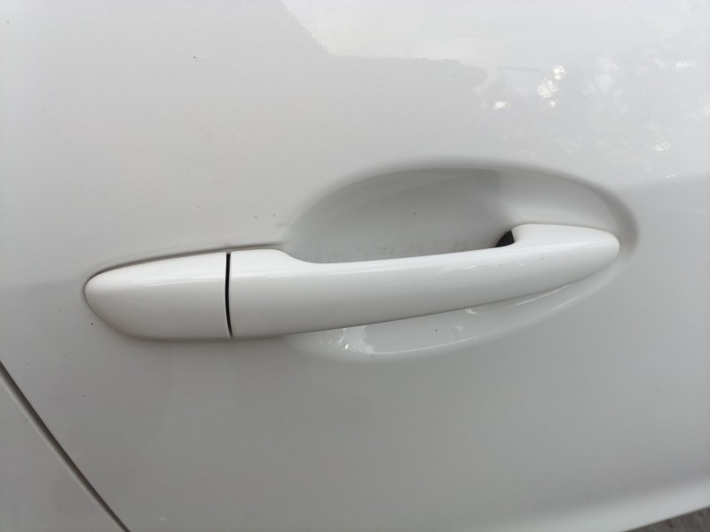 Recambio de maneta exterior delantera derecha para mazda 2 hatchback (dl, dj) 1.5 skyactiv-g m hybrid referencia OEM IAM   