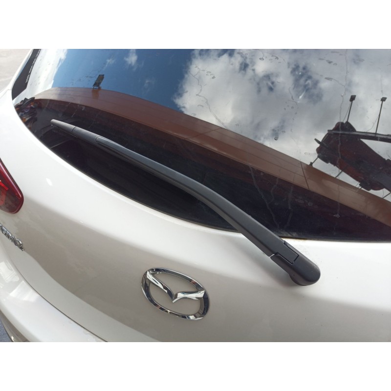Recambio de brazo limpia trasero para mazda 2 hatchback (dl, dj) 1.5 skyactiv-g m hybrid referencia OEM IAM   