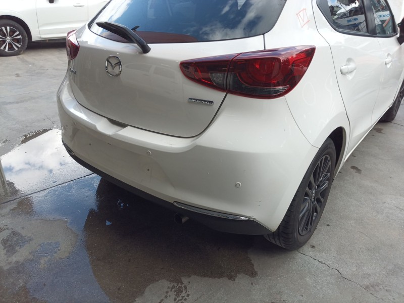 Recambio de paragolpes trasero para mazda 2 hatchback (dl, dj) 1.5 skyactiv-g m hybrid referencia OEM IAM   