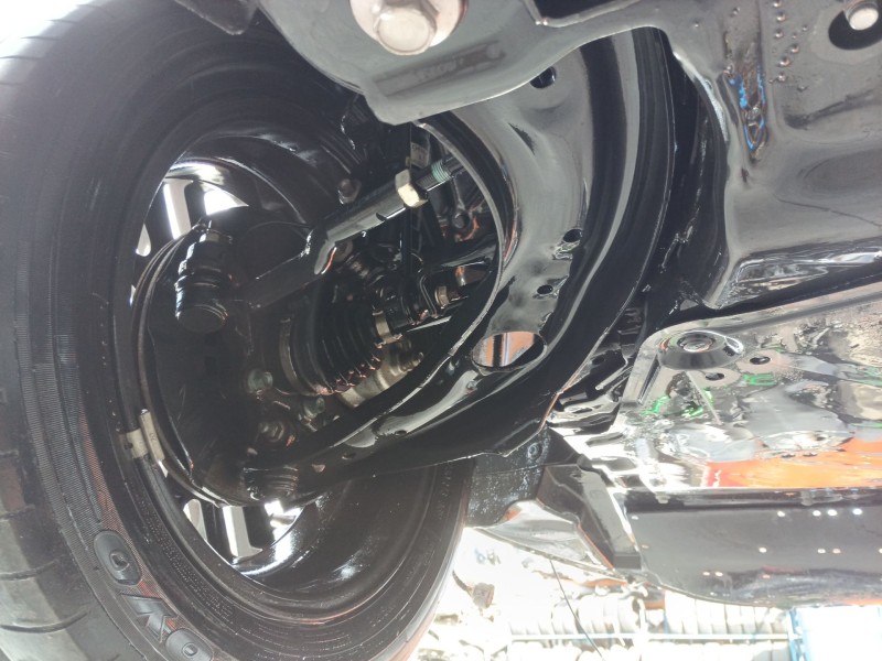 Recambio de brazo suspension inferior delantero izquierdo para mazda 2 hatchback (dl, dj) 1.5 skyactiv-g m hybrid referencia OEM