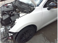 Recambio de aleta delantera izquierda para mazda 2 hatchback (dl, dj) 1.5 skyactiv-g m hybrid referencia OEM IAM   