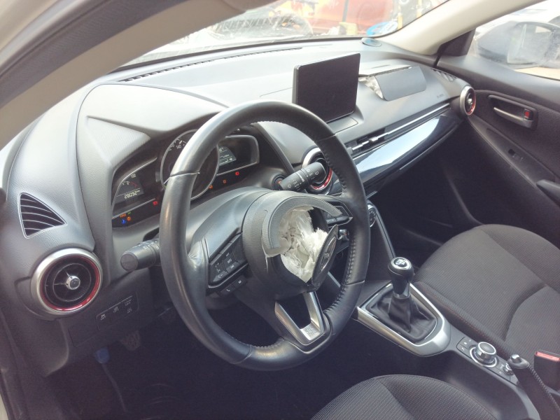 mazda 2 hatchback (dl, dj) del año 2022