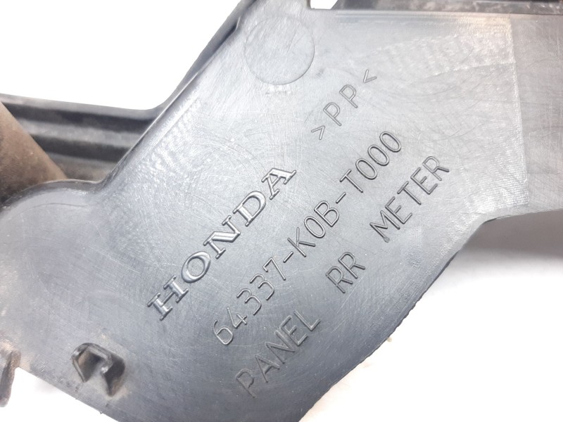 Recambio de moldura para honda nss 300 forza nss 300 forza deluxe referencia OEM IAM 64337K0BT00ZA 64337K0BT00ZA 