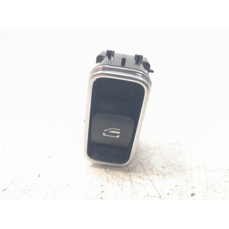 Recambio de elevalunas trasero izquierdo para mercedes-benz cla-klasse (bm 118) cla 180 (118.384) referencia OEM IAM A1679050201