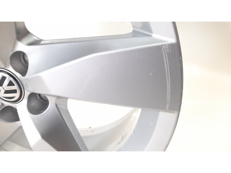 Recambio de llanta para volkswagen t-cross (c11, d31) 1.0 tsi referencia OEM IAM 2GM601025A  